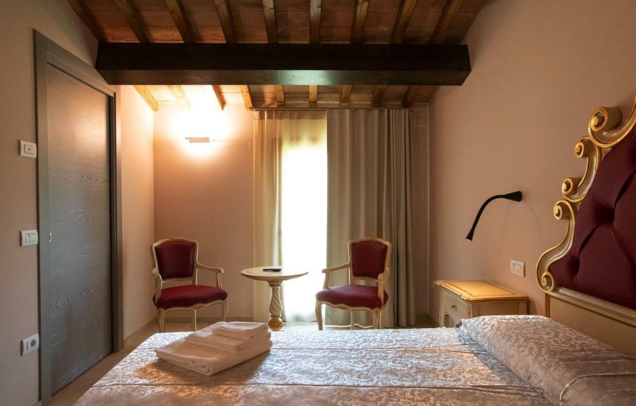 Borgo Rossi Villa La Strada Exterior foto